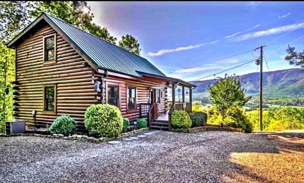 Gorgeous View. Hot Tub. Privacy. Fireplace. Pool & Fishing Access! Sevierville Dış mekan fotoğraf