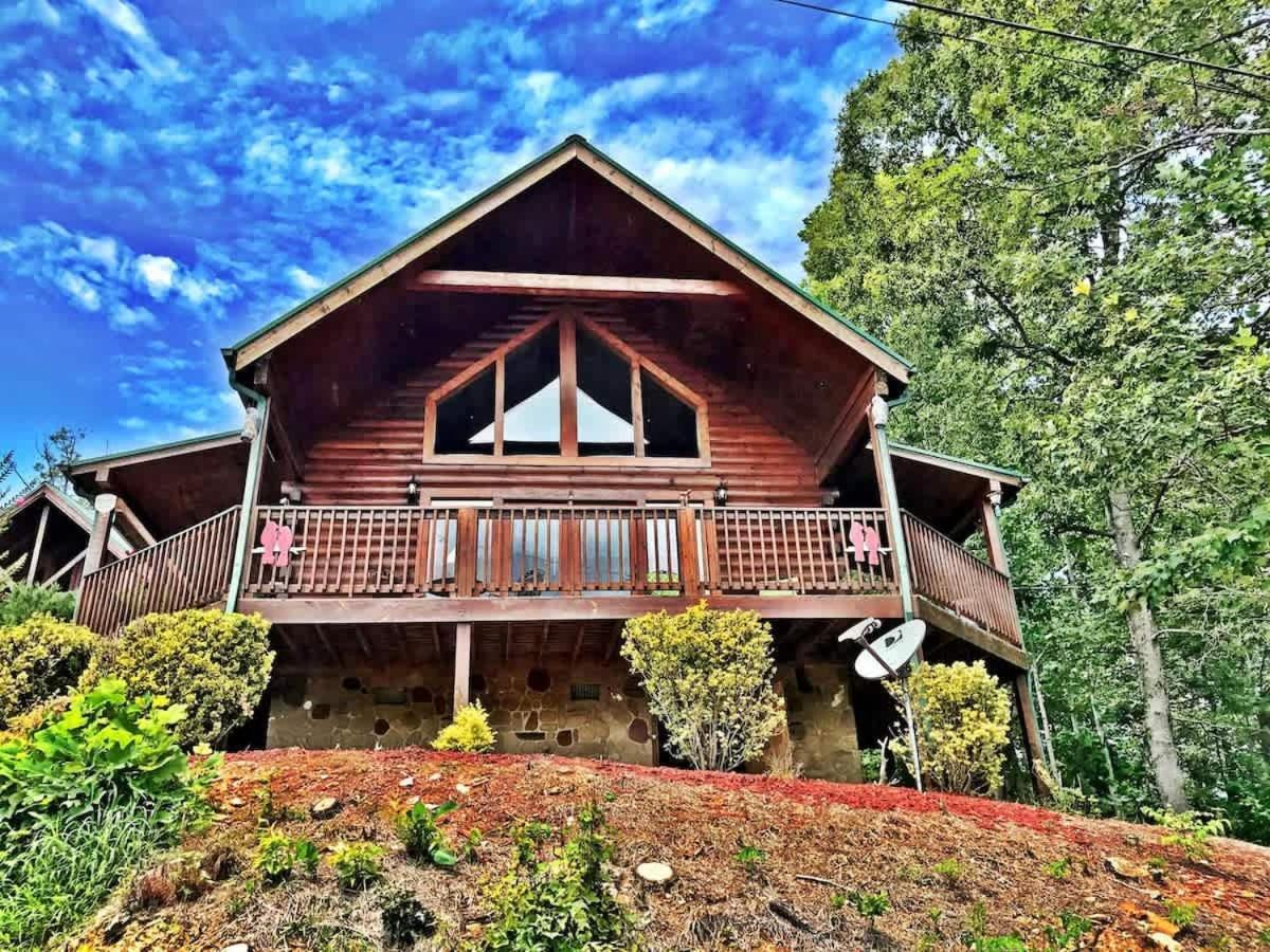 Gorgeous View. Hot Tub. Privacy. Fireplace. Pool & Fishing Access! Sevierville Dış mekan fotoğraf