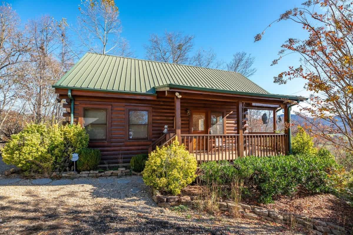 Gorgeous View. Hot Tub. Privacy. Fireplace. Pool & Fishing Access! Sevierville Dış mekan fotoğraf